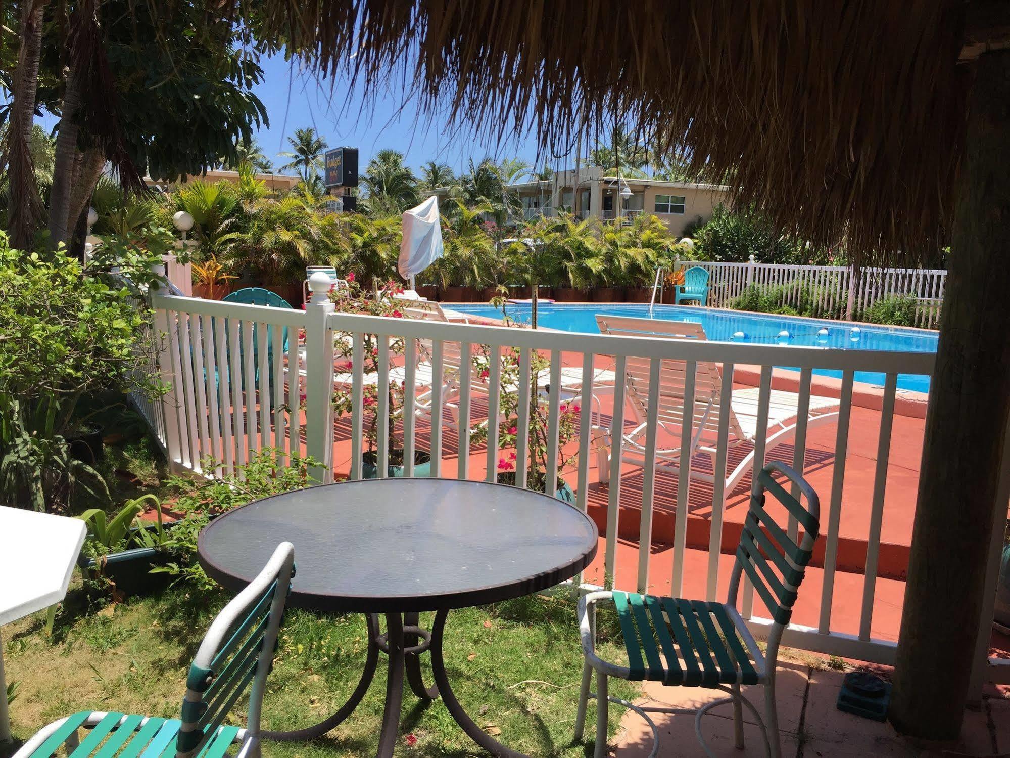 Sea Cove Motel Pompano Beach Exterior photo